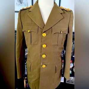 Vintage Military Officer’s Uniform Coat. British Style. Size 40. Very Good Cond.